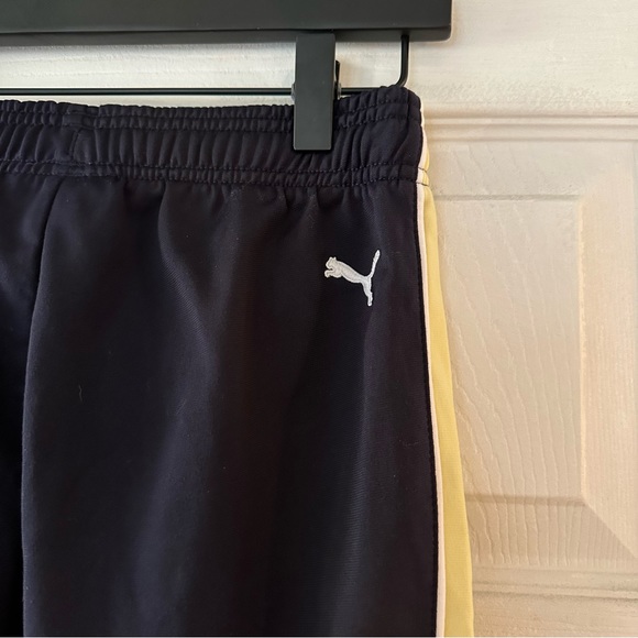 Puma Matching Shirt and Capri Pants - Picture 12 of 12